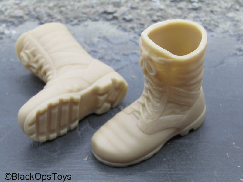 Load image into Gallery viewer, Tan Combat Boots (Foot Type)
