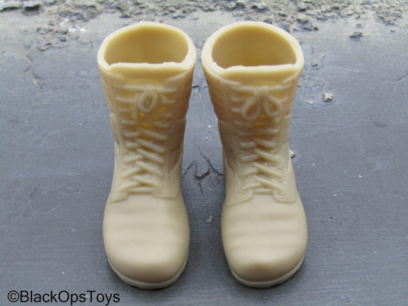 Load image into Gallery viewer, Tan Combat Boots (Foot Type)
