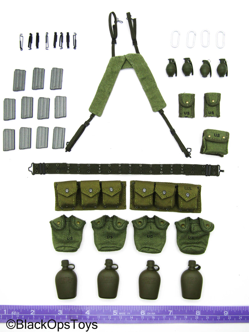 Load image into Gallery viewer, Vietnam MACV-SOG - Green Rivet Battle Belt w/Pouch &amp; Gear Set
