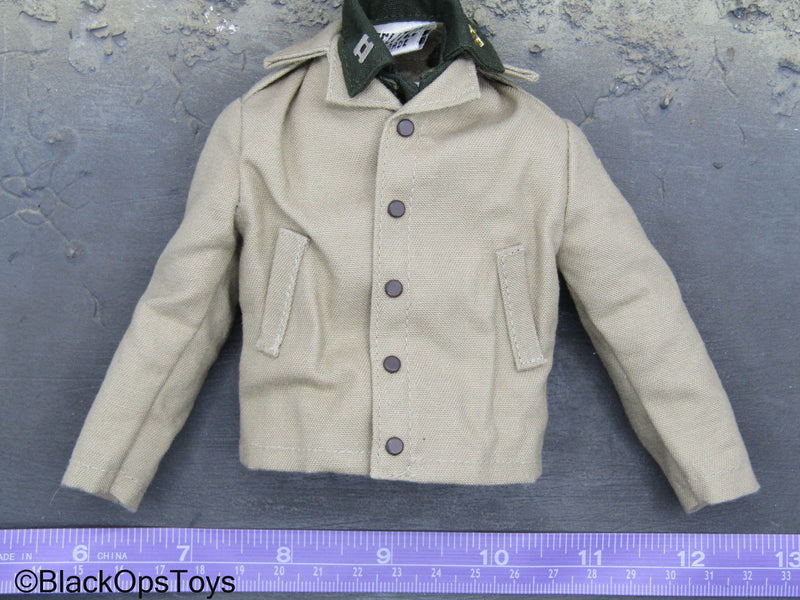 Load image into Gallery viewer, WWII - Tan Jacket w/Green Shirt Collar
