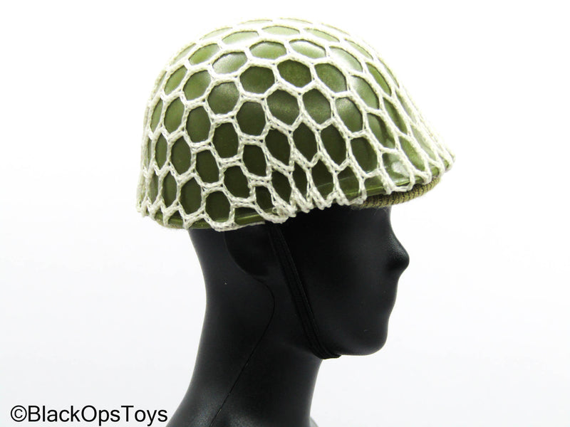 Load image into Gallery viewer, WWII - Green Helmet w/Netting
