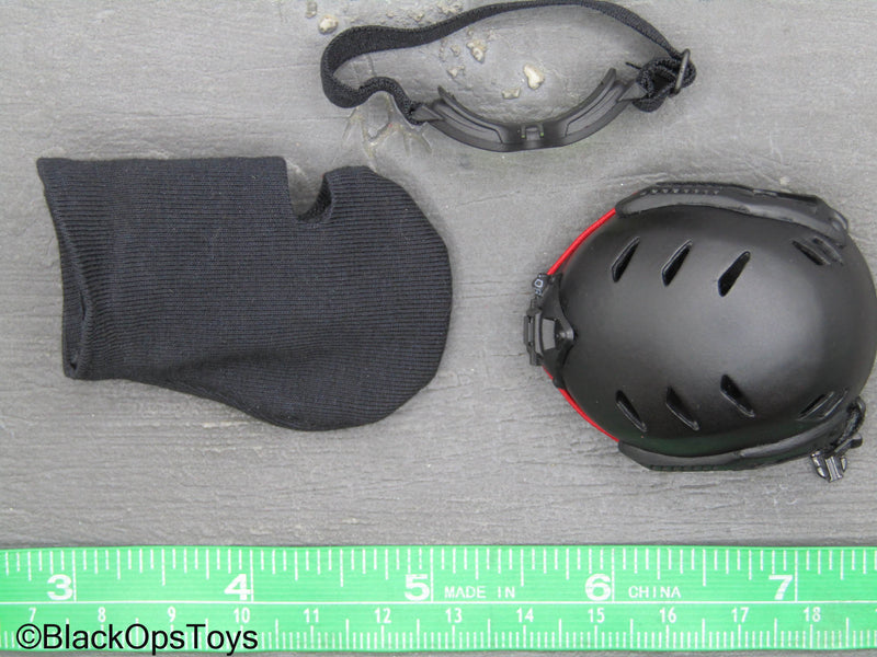 Load image into Gallery viewer, Modern Battlefield - Zimo - Black Metal Helmet w/Goggles &amp; Balaclava
