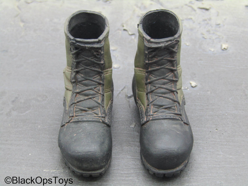 Load image into Gallery viewer, Ultimate Robot - Black &amp; Green Combat Boots (Peg Type)
