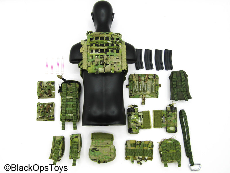 Load image into Gallery viewer, Delta Force SMU Tier 1 Op. - Multicam SPC Swimmer Cut Plate Carrier w/Pouches
