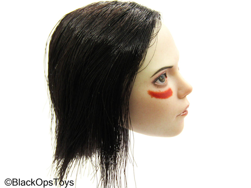 Load image into Gallery viewer, Alita Battle Angel - Female Painted Head Sculpt w/Moving Eyes
