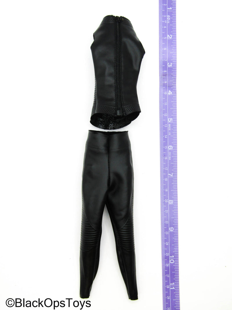 Load image into Gallery viewer, Alita Battle Angel - Female Leather Like Body Suit
