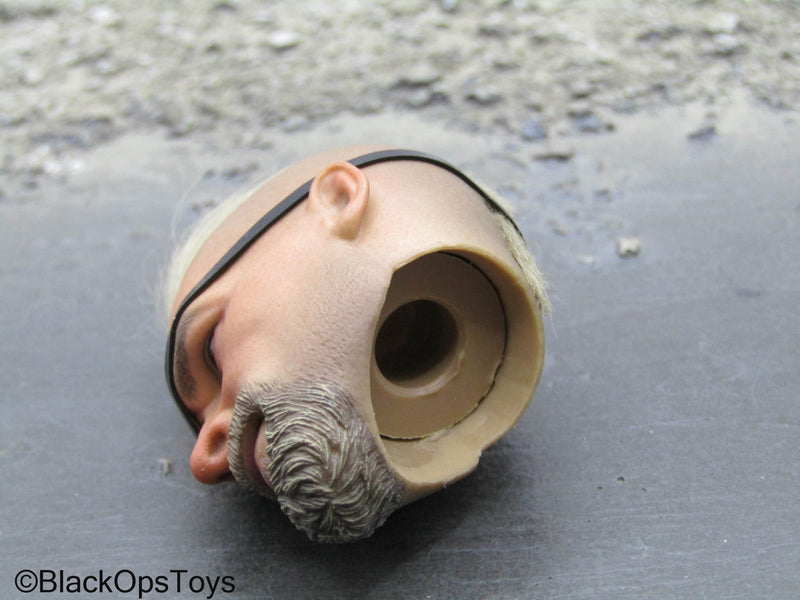 Load image into Gallery viewer, Deathknell - Male Head Sculpt w/Eye Patches
