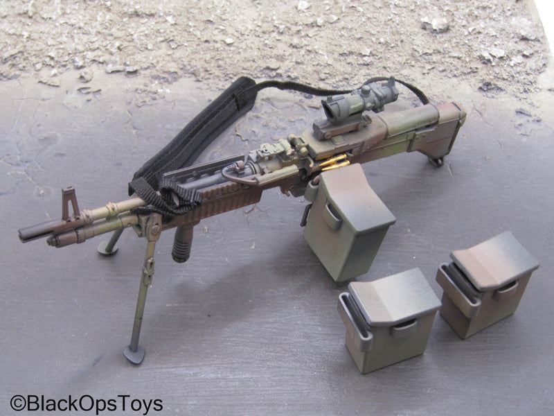 Load image into Gallery viewer, Camo Mk48 Light Machine Gun w/Sling &amp; Ammo Boxes
