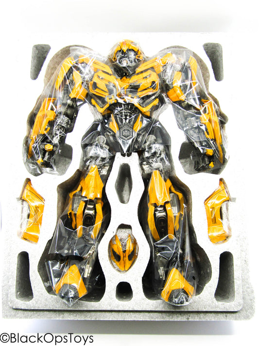 Other Scale - Transformers - Bumblebee Retail Edition - MINT IN BOX