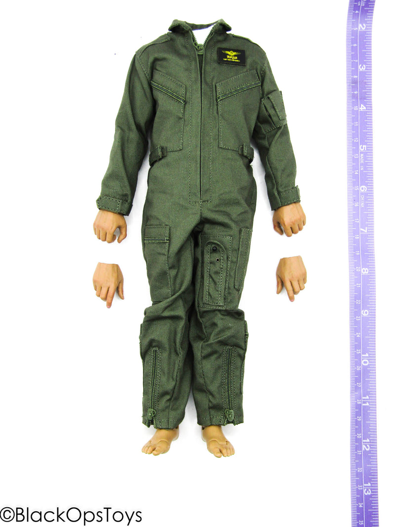 Load image into Gallery viewer, F/A-18E Pilot Captain Mitchell - Male Dressed Body w/Flight Suit
