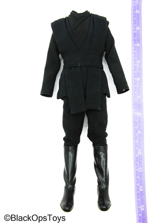 Star Wars Luke Skywalker DX - Male Body w/Black Jedi Robes