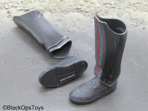 Star Wars TBB Hunter - Grey & Red 2-Part Boots (Peg Type)