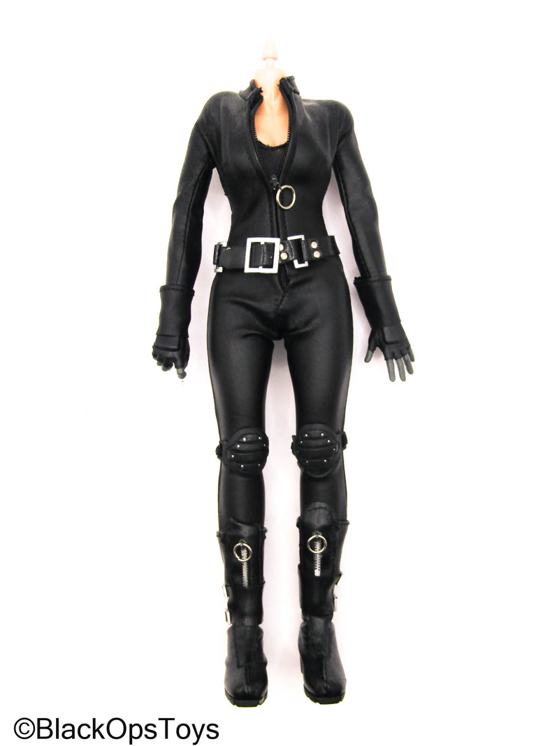 Load image into Gallery viewer, CY Girls - Female Dressed Body w/Leather Like Body Suit &amp; Kneepads
