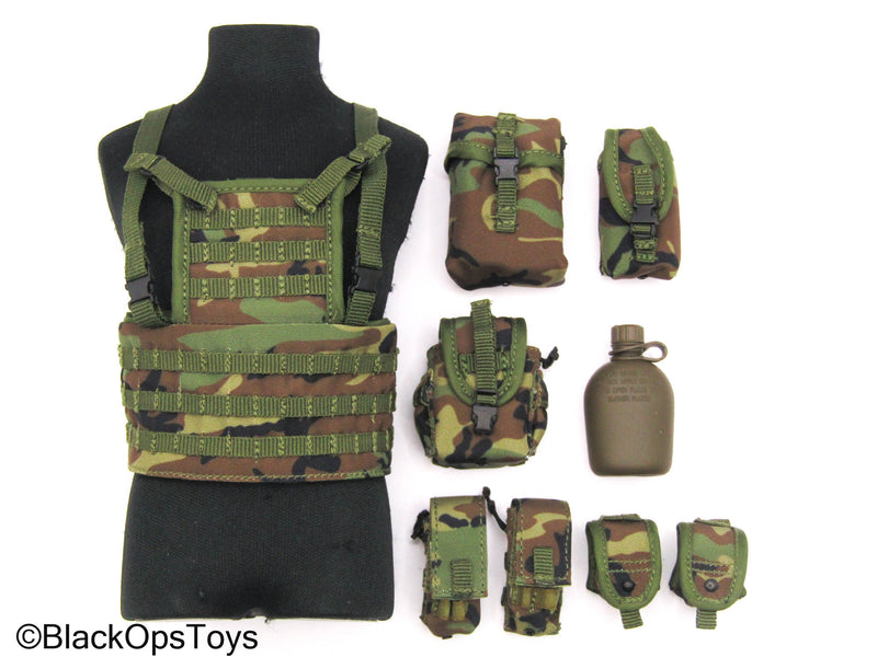 Load image into Gallery viewer, 75th Ranger Regiment Airborne - Woodland Camo Plate Carrier Set
