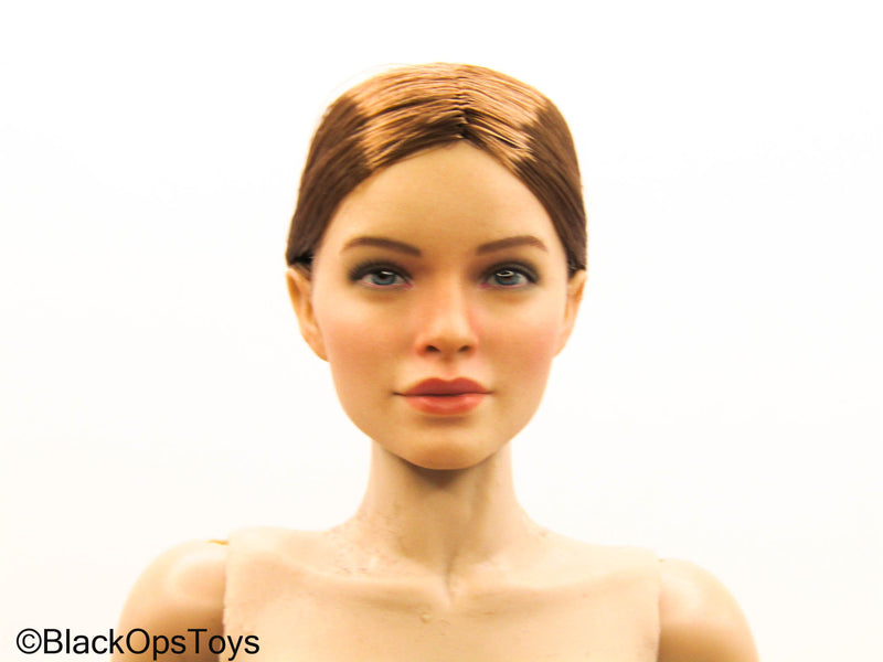 Load image into Gallery viewer, Miss Spetsnaz - Female Base Body w/Head Sculpt &amp; Hand Set
