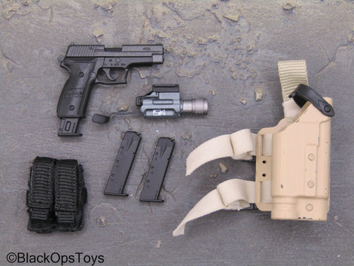 Chris Kyle Remastered DX - SIG P226N Pistol w/Drop Leg Holster