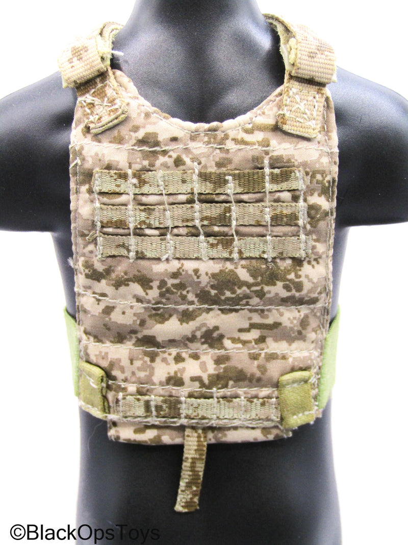 Load image into Gallery viewer, AOR1 Combat Vest
