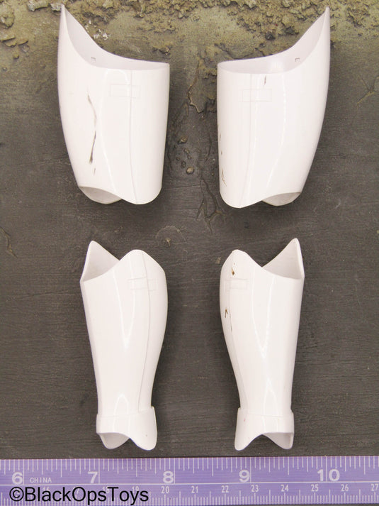 First Order Stormtrooper - Scratched White Leg Armor Set