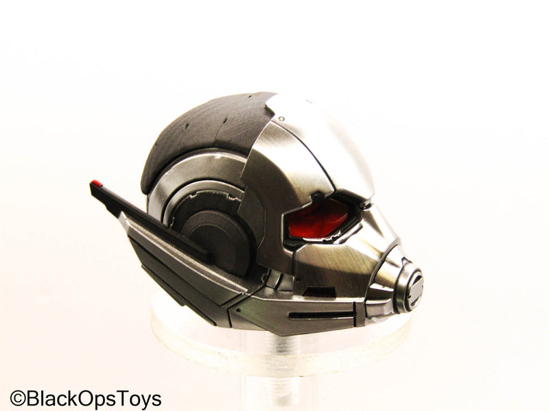 Load image into Gallery viewer, Civil War - Ant Man - Male Helmeted Head Sculpt
