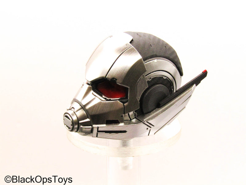 Load image into Gallery viewer, Civil War - Ant Man - Male Helmeted Head Sculpt
