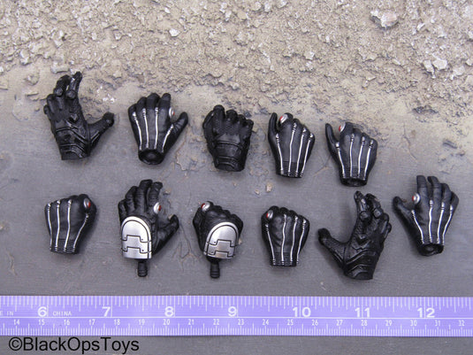 Civil War - Ant Man - Black Gloved Hand Set