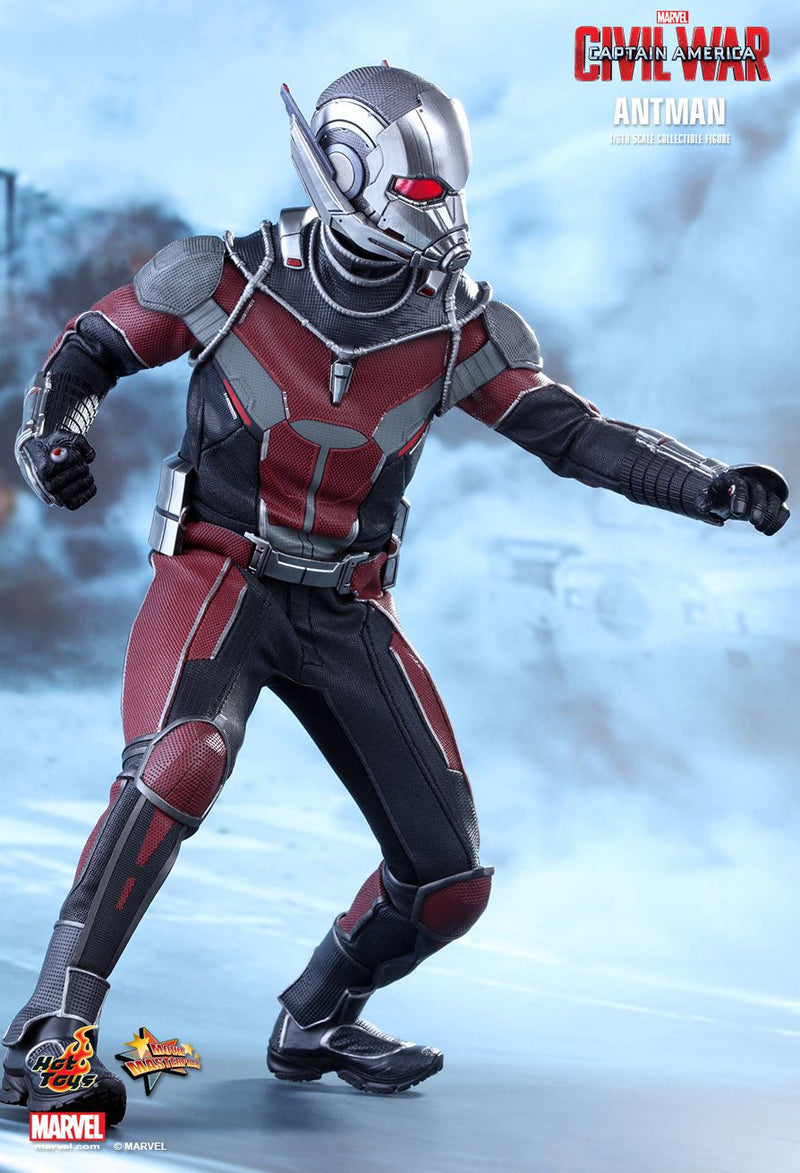 Load image into Gallery viewer, Civil War - Ant Man - Male Helmeted Head Sculpt
