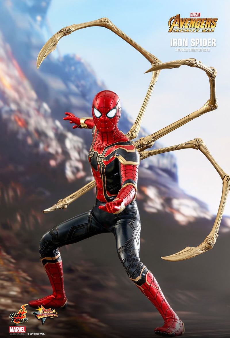 Load image into Gallery viewer, Avengers: Infinity War - Spider-Man Iron Spider - MINT IN BOX
