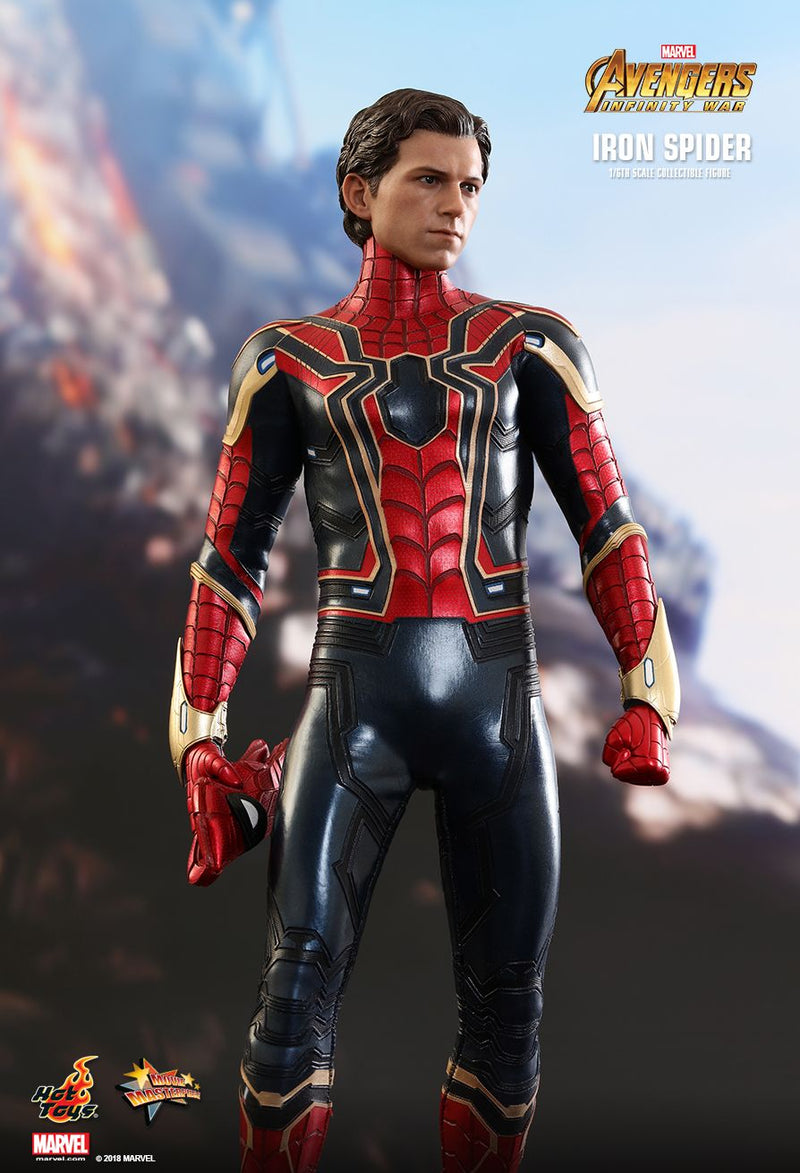 Load image into Gallery viewer, Avengers: Infinity War - Spider-Man Iron Spider - MINT IN BOX
