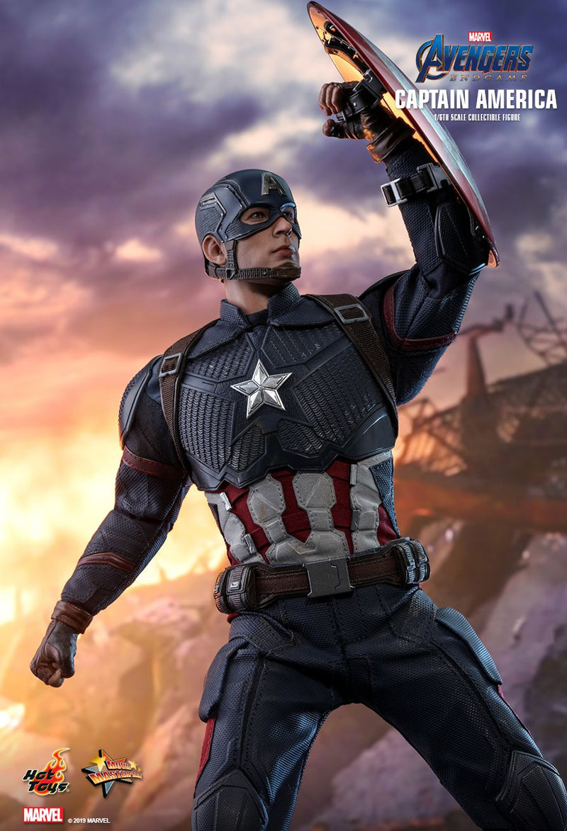 Load image into Gallery viewer, Avengers: Endgame - Captain America - MINT IN OPEN BOX
