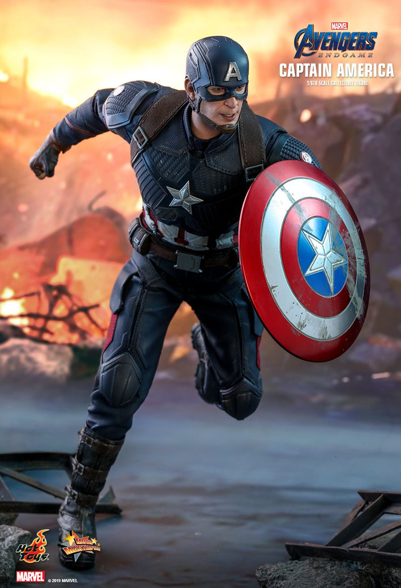 Load image into Gallery viewer, Avengers: Endgame - Captain America - MINT IN OPEN BOX
