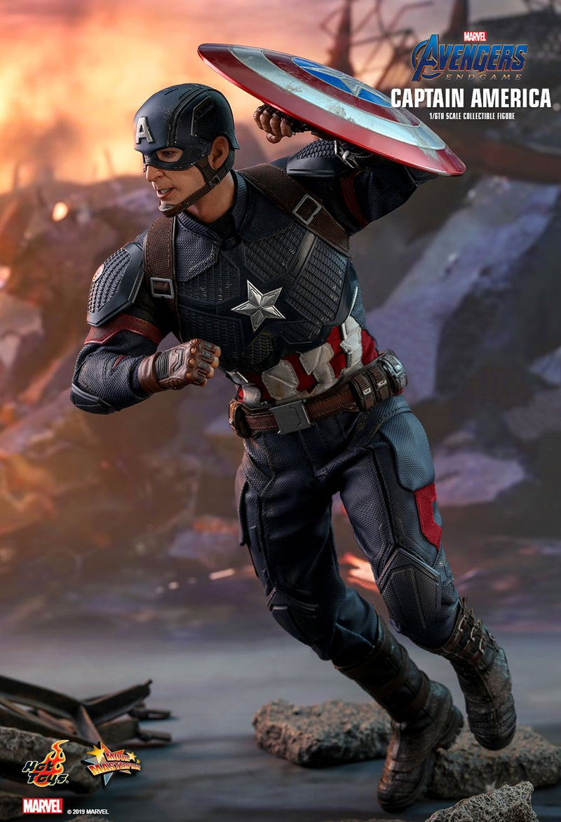 Load image into Gallery viewer, Avengers: Endgame - Captain America - MINT IN OPEN BOX
