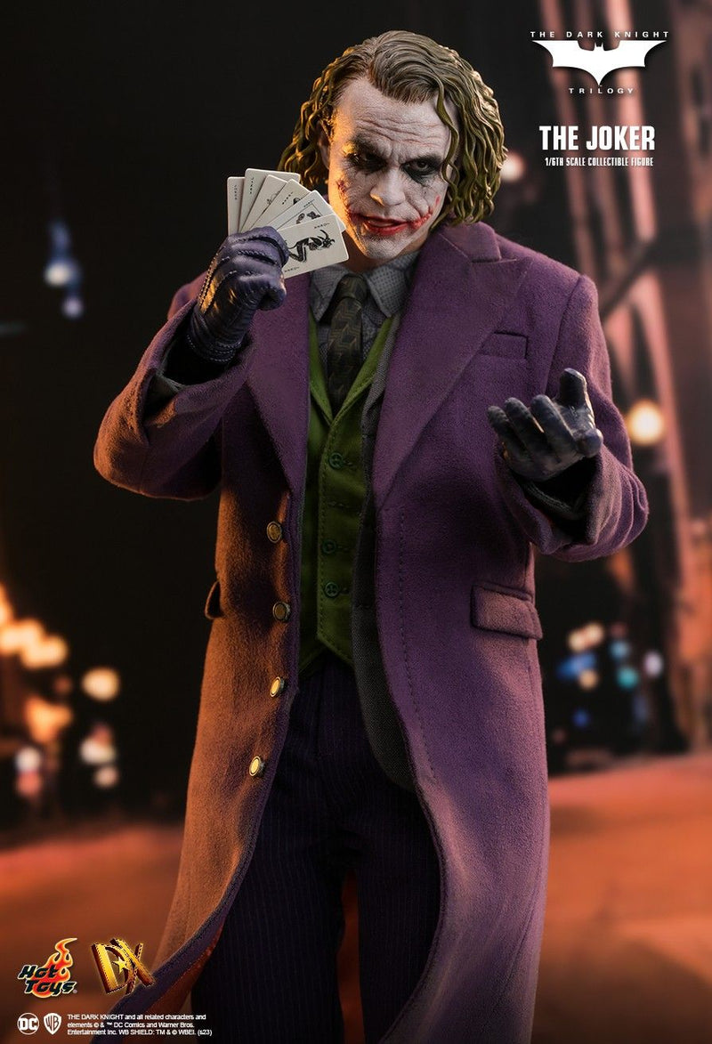 Load image into Gallery viewer, The Dark Knight - The Joker - MINT IN BOX
