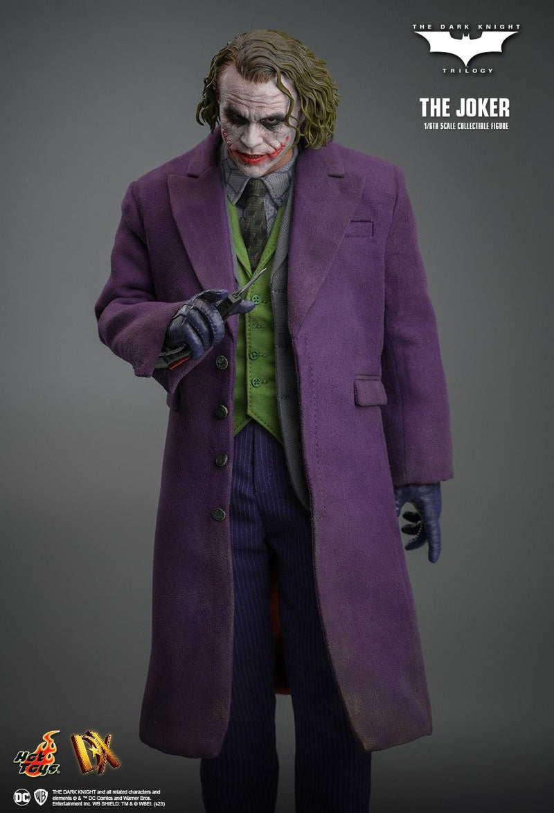 Load image into Gallery viewer, The Dark Knight - The Joker - MINT IN BOX
