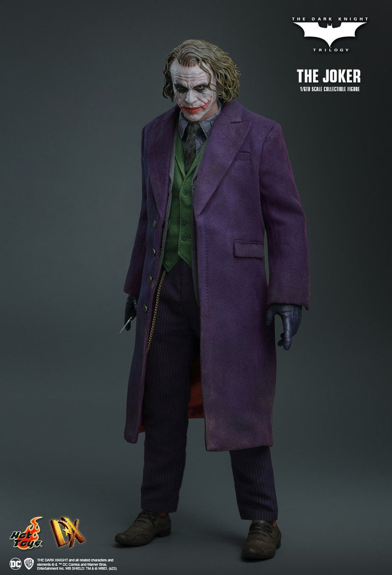 Load image into Gallery viewer, The Dark Knight - The Joker - MINT IN BOX
