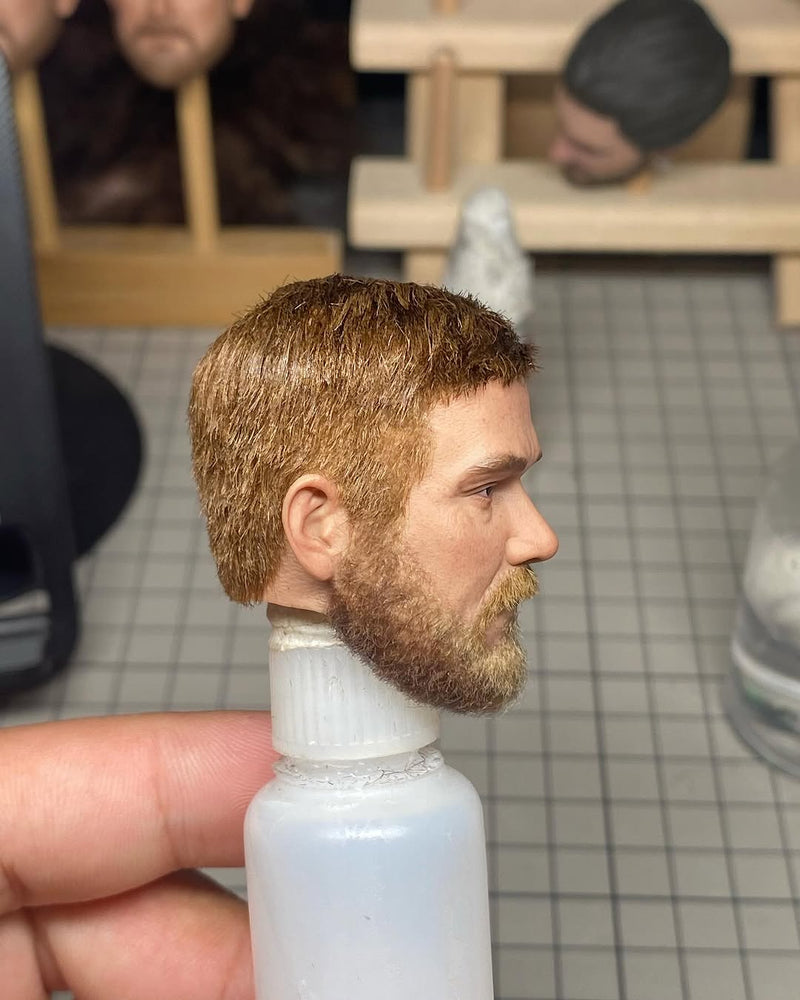 Load image into Gallery viewer, Pierre Z Studio - Custom Painted Chris Kyle Head Sculpt w/Realistic Hair
