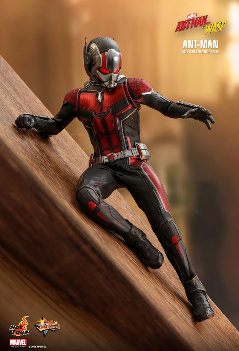 Load image into Gallery viewer, Ant Man &amp; The Wasp Combo Pack - MINT IN BOX
