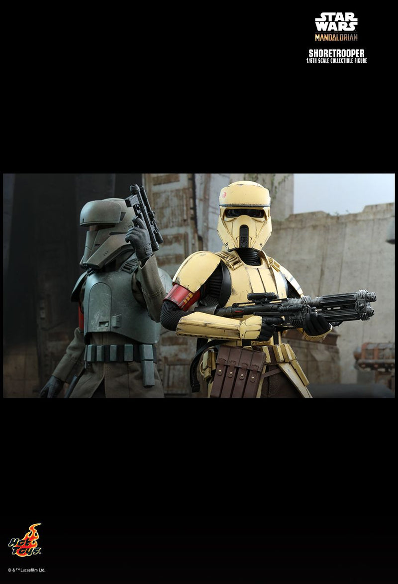 Load image into Gallery viewer, Star Wars - The Mandalorian - Shoretrooper - MINT IN BOX
