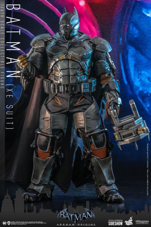 Load image into Gallery viewer, Batman Arkham Origins XE Suit (Special Edition) - MINT IN BOX
