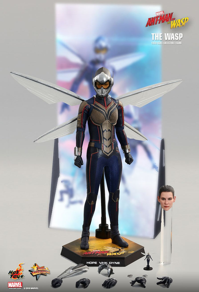 Load image into Gallery viewer, Ant Man &amp; The Wasp Combo Pack - MINT IN BOX
