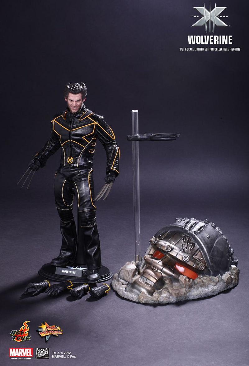 Load image into Gallery viewer, X-Men Last Stand - Wolverine - Light Up Base Figure Stand
