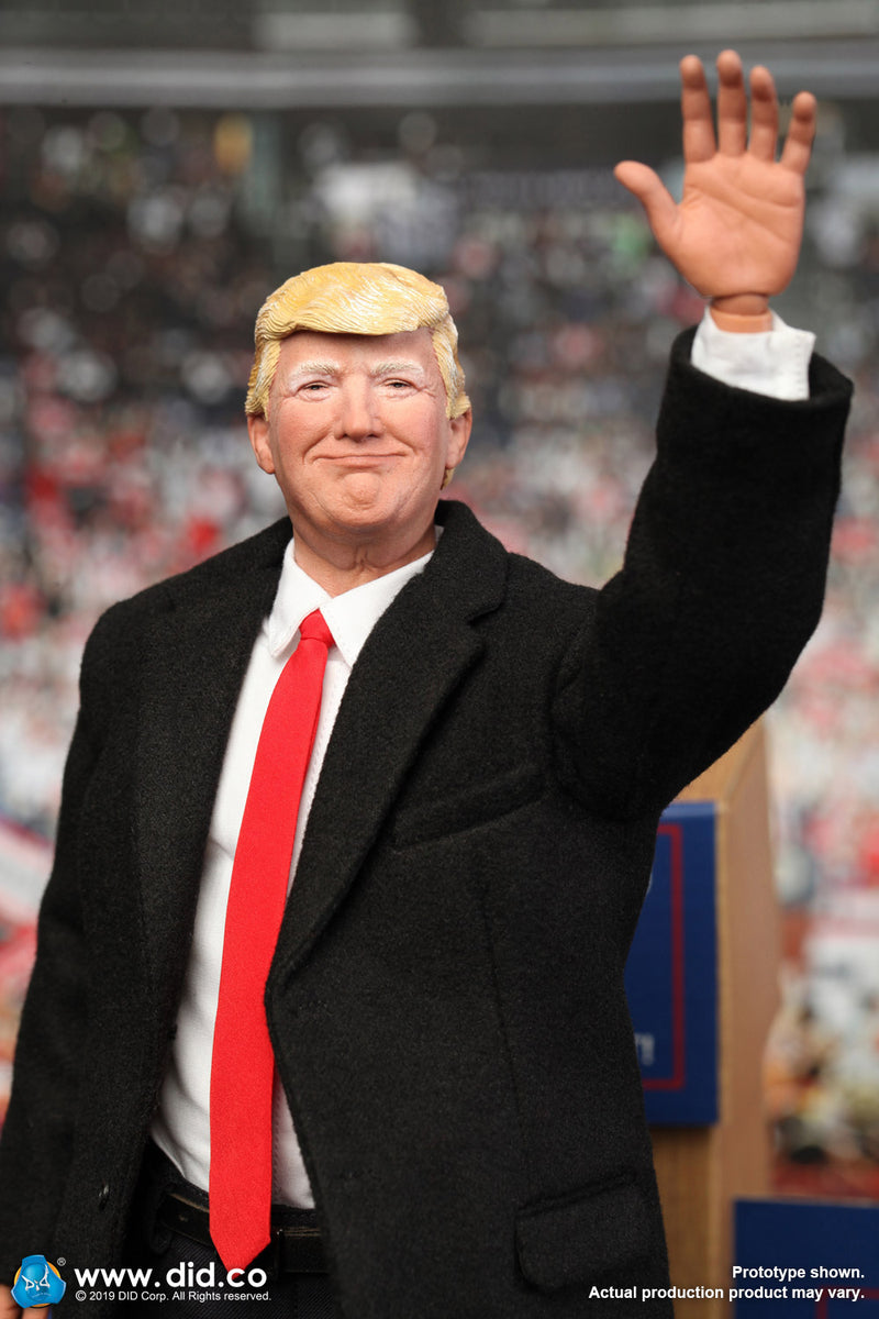 Load image into Gallery viewer, 2020 - President Donald Trump - Red Tie (Poseable)
