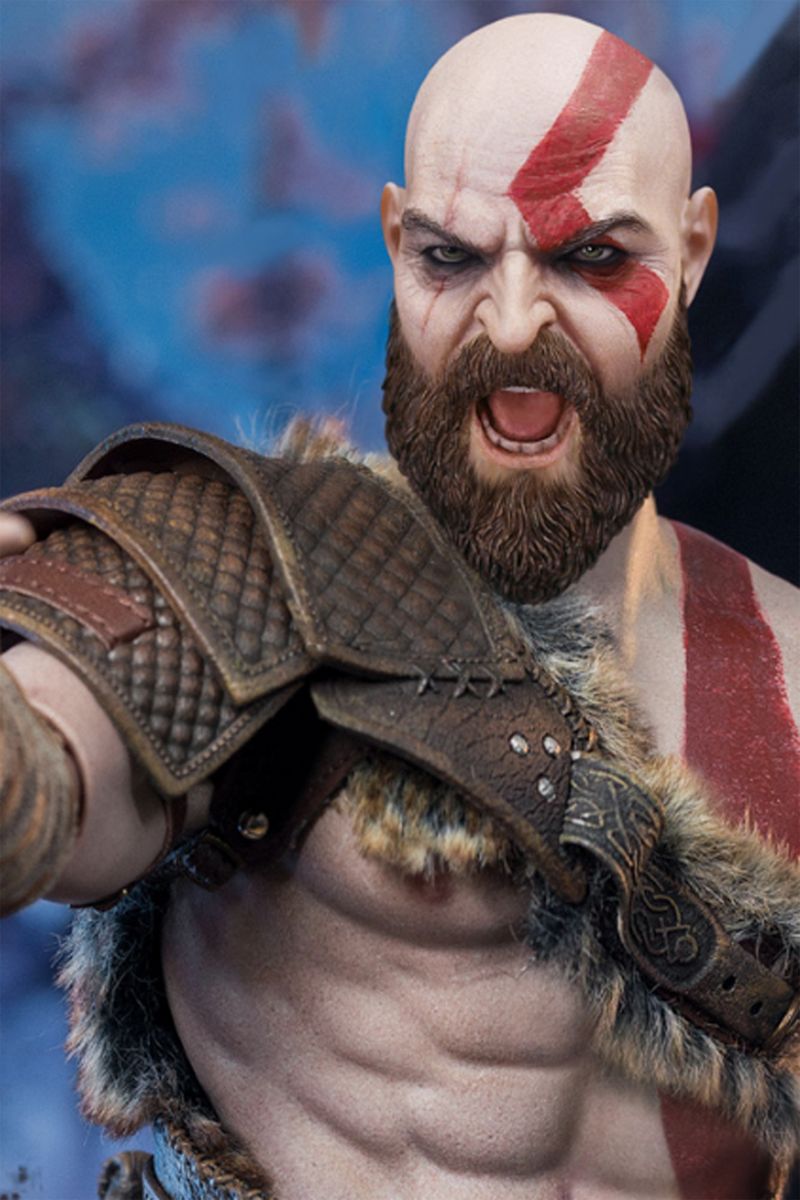 Load image into Gallery viewer, God of War - Kratos w/Exclusive Head Sculpt - MINT IN BOX
