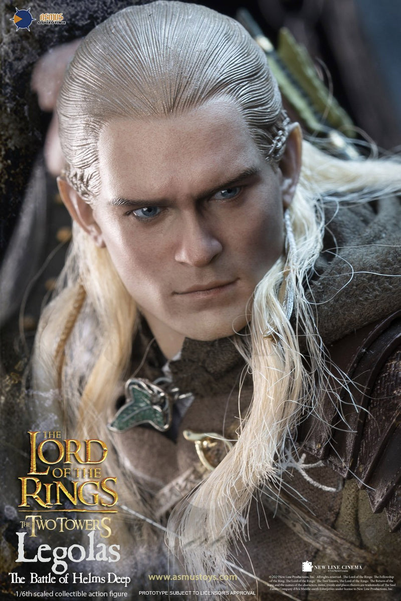 Load image into Gallery viewer, LOTR - Legolas At Helms Deep - Green Elven Shirt
