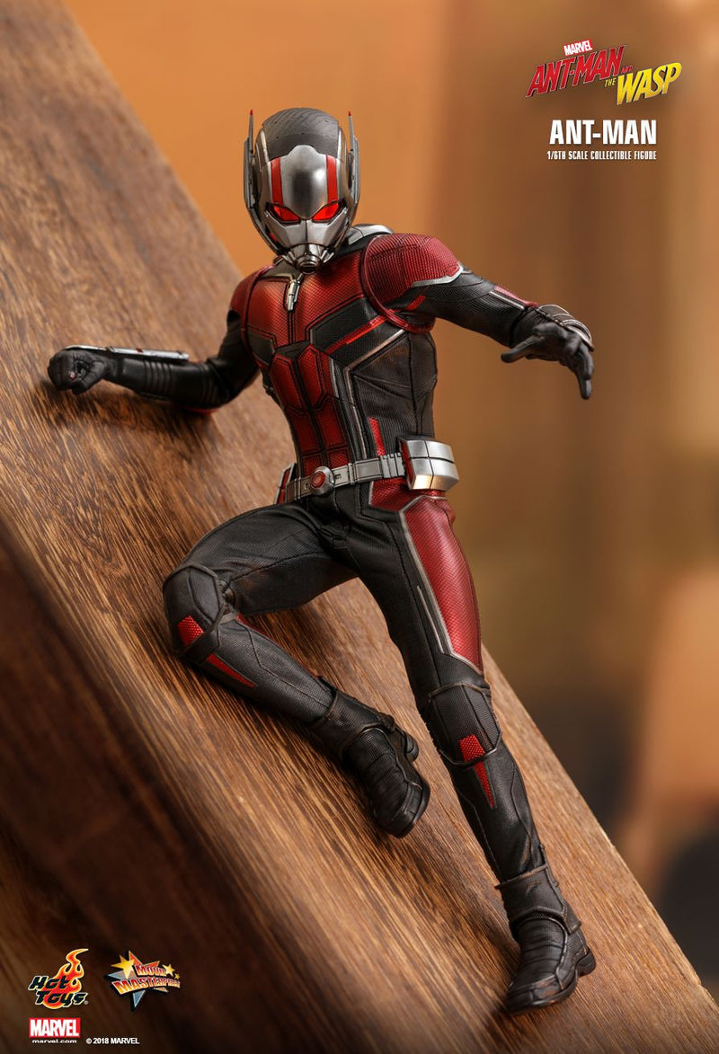 Load image into Gallery viewer, Ant Man &amp; The Wasp Combo Pack - MINT IN BOX
