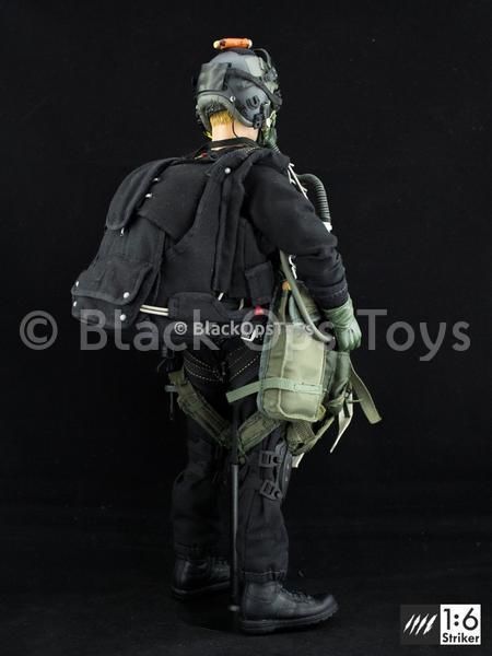 Load image into Gallery viewer, Navy HALO Jumper - Male Base Body w/Head Sculpt
