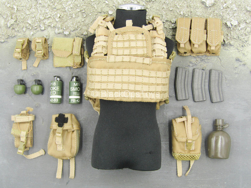 Load image into Gallery viewer, USAF Pararescue Jumper - Tan Assault Vest w/Pouch &amp; Gear Set
