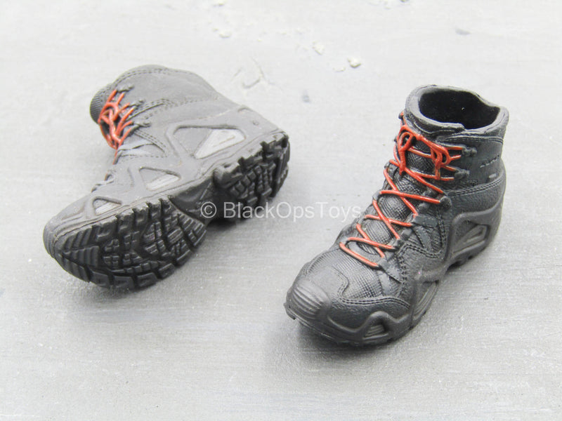 Load image into Gallery viewer, ZERT - Sniper Team - Black &amp; Red Boots (Peg Type)
