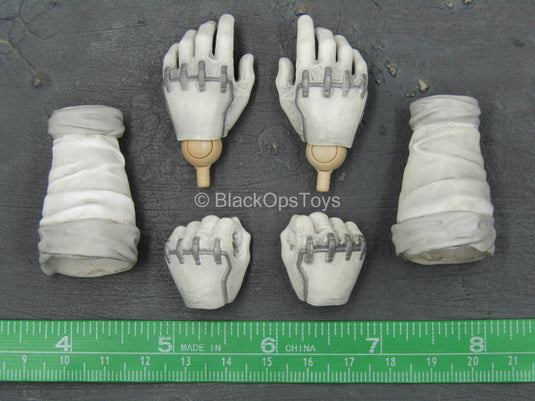 GI Joe Storm Shadow Camo Ver - White Gloved Hand Set w/Gauntlets