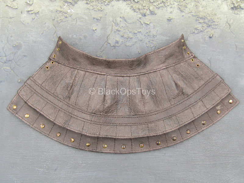 Load image into Gallery viewer, Saintless Knight Gold Ver - Leather Like Female Skirt
