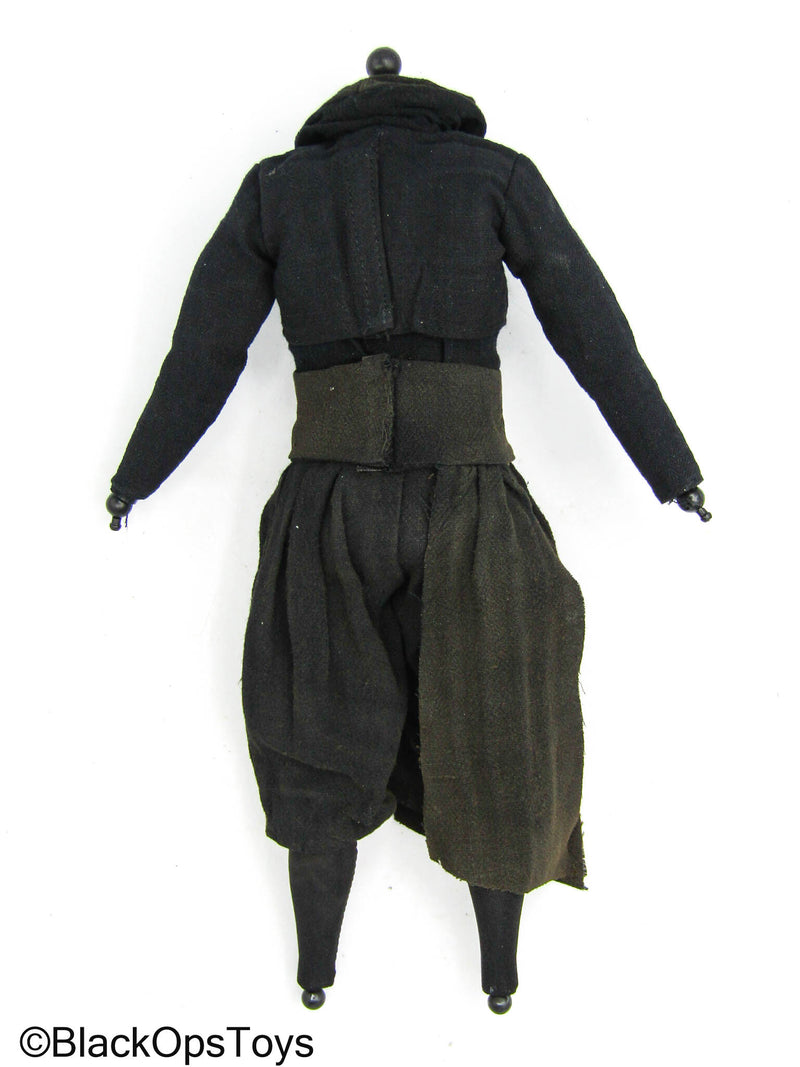 Load image into Gallery viewer, Star Wars - Boba Fett - Male Base Body w/Black Robe Set
